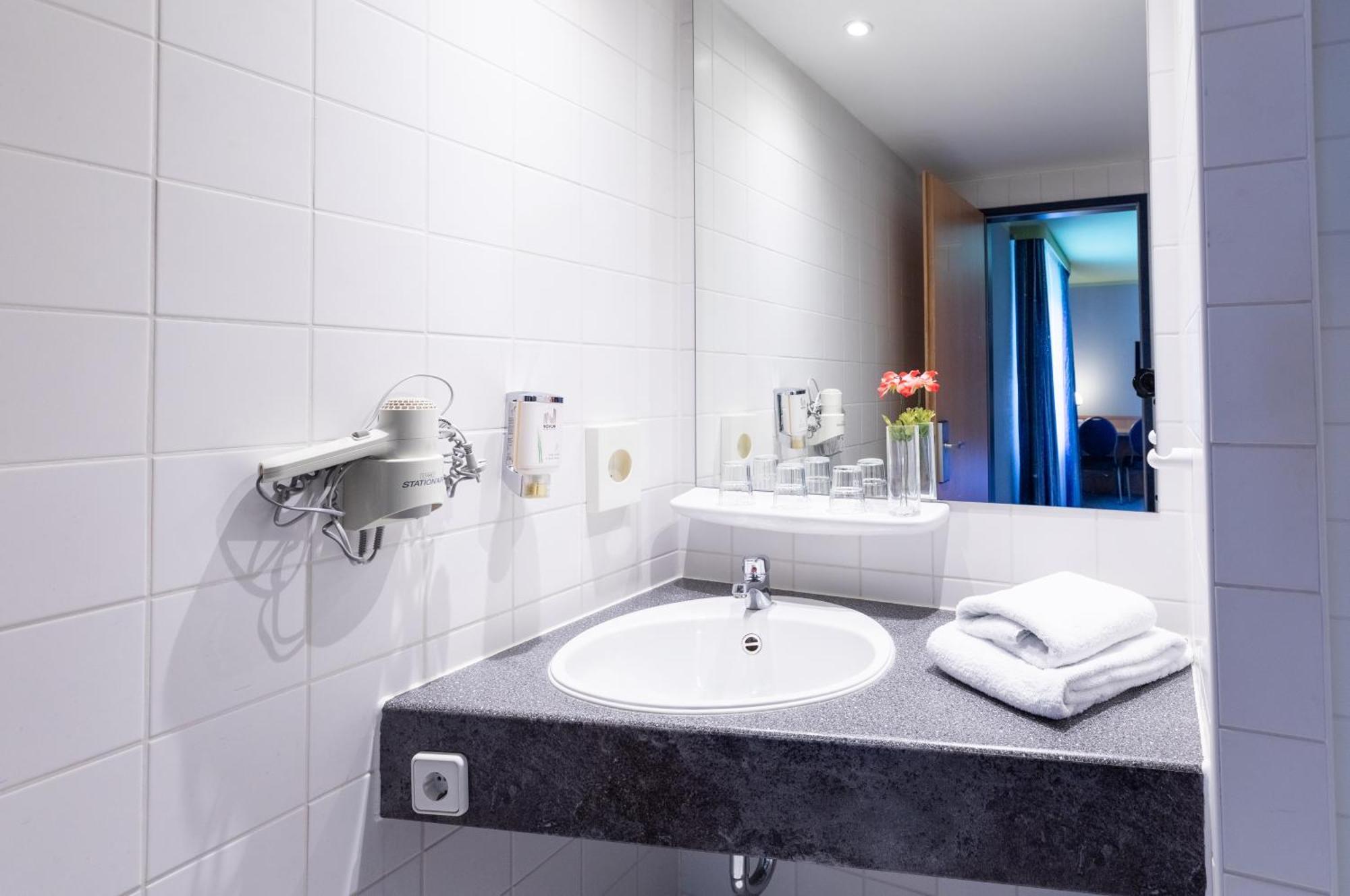 Garner Hotel Cottbus Sued By Ihg Extérieur photo