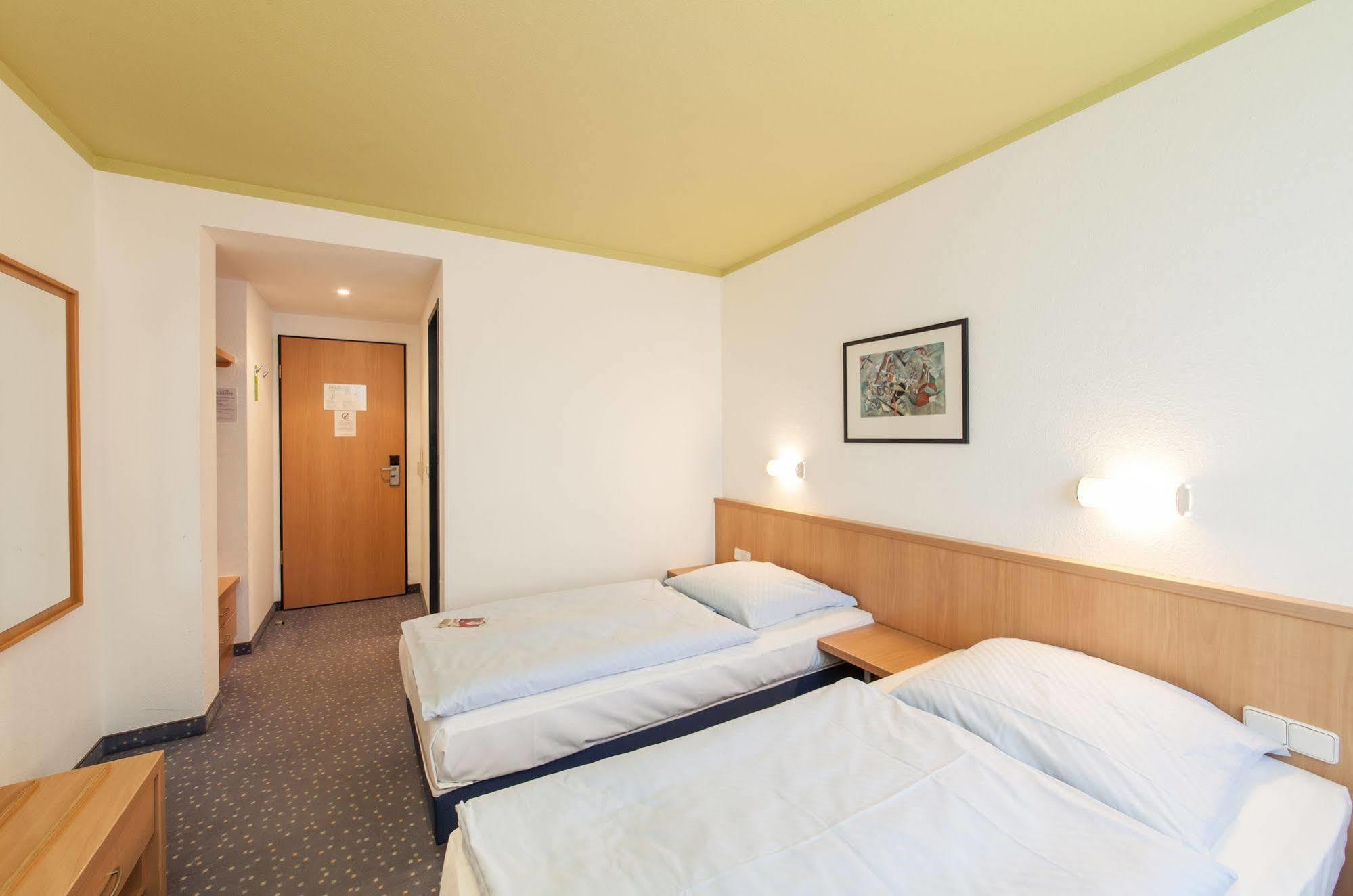 Garner Hotel Cottbus Sued By Ihg Extérieur photo
